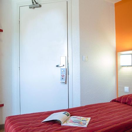 Hotel Heco Calais Centre-Gare Zewnętrze zdjęcie